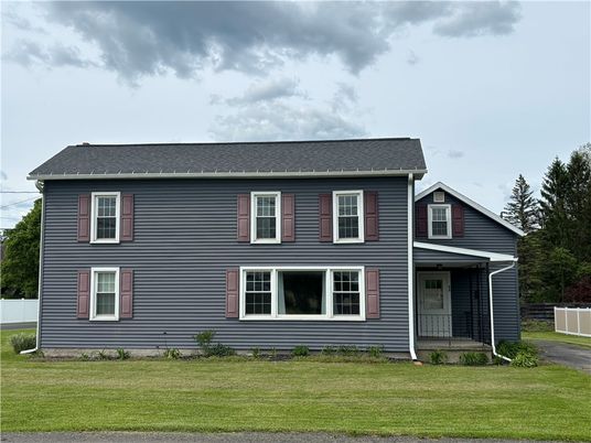 Exterior, Facade, Georgian