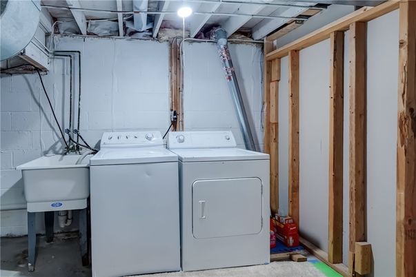 Interior, Utility Closets, Washer