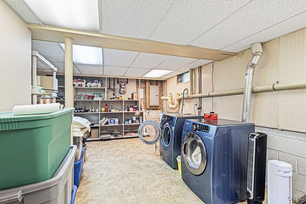 Interior, Washer