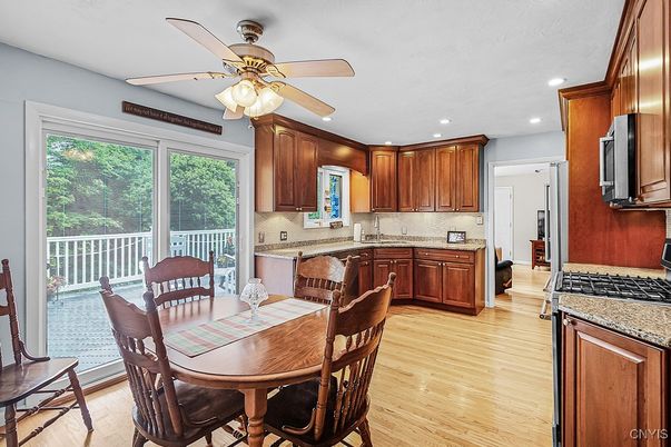 Dining room, Interior, Kitchen, Recessed Lighting, Wood Texture Flooring