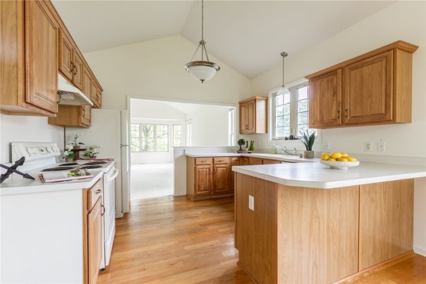 Interior, Kitchen, Pendant Lights, Wood Texture Flooring