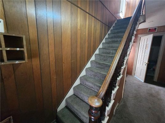 Interior, Wooden Walls