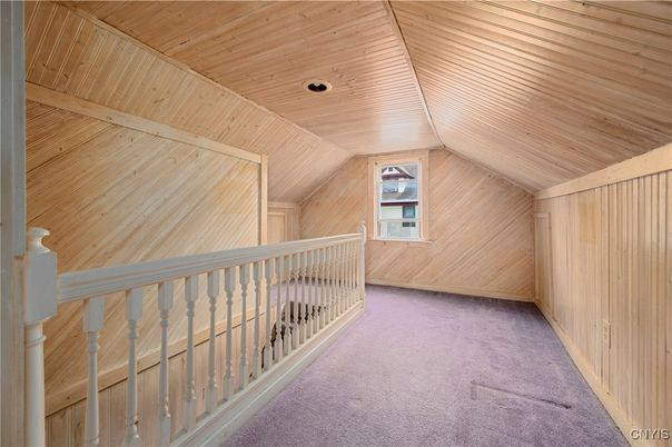Empty room, Interior, Recessed Lighting, Wooden Ceilings, Wooden Walls