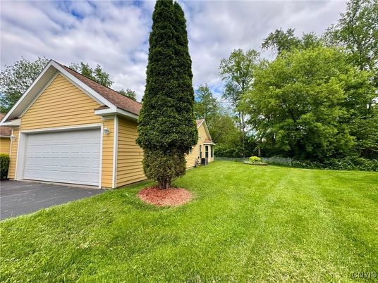 Backyard, Detached Garage, Exterior