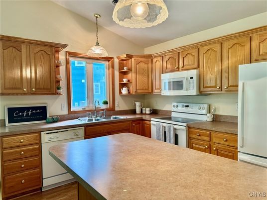 Interior, Kitchen, Pendant Lights, Wood Texture Flooring