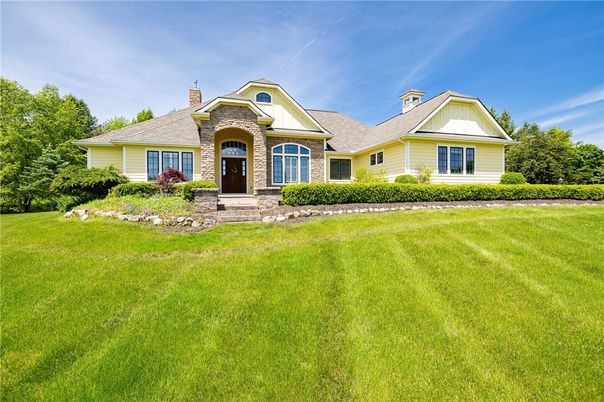 Backyard, Exterior, Facade, Brick Facade, Cape Cod