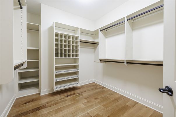 Interior, Walk-in Closets, Wood Texture Flooring