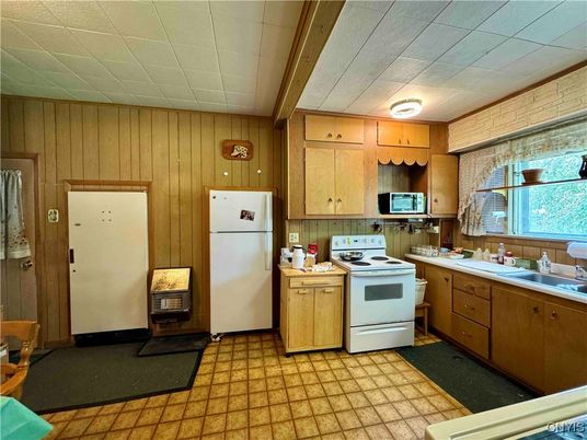 Interior, Kitchen, Wooden Walls