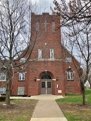 Exterior, Facade, Brick Facade, Tudor Revival