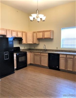 Chandelier, Interior, Kitchen, Wood Texture Flooring
