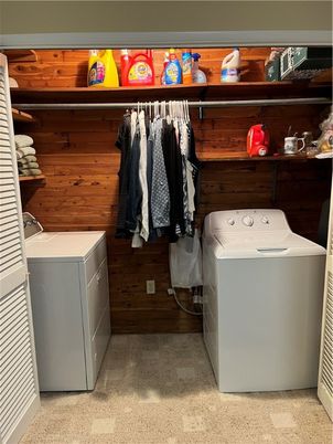 Interior, Washer, Wooden Walls