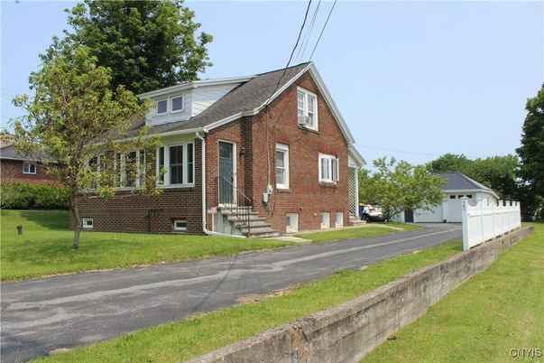 Detached Garage, Exterior, Facade, Brick Facade, Cape Cod