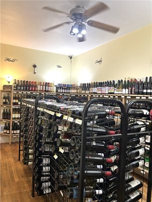 Interior, Wine Storage, Wood Texture Flooring