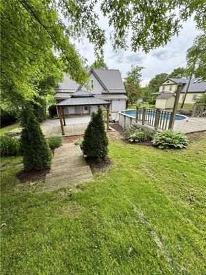Backyard, Exterior, Pool