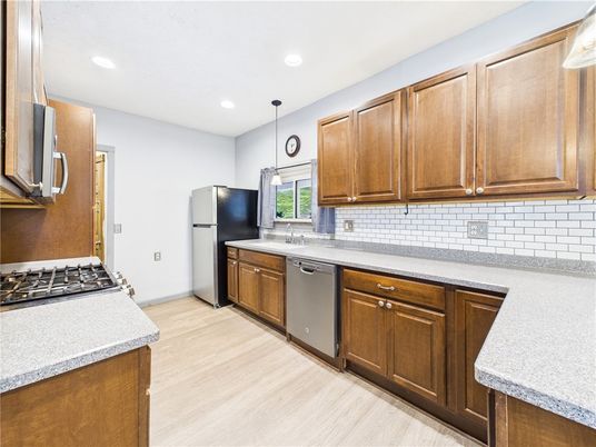 Interior, Kitchen, Pendant Lights, Recessed Lighting, Wood Texture Flooring