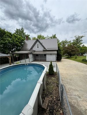 Backyard, Exterior, Pool
