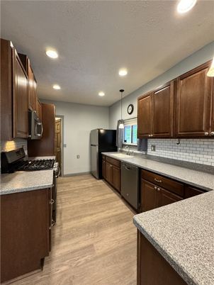 Interior, Kitchen, Pendant Lights, Recessed Lighting, Wood Texture Flooring