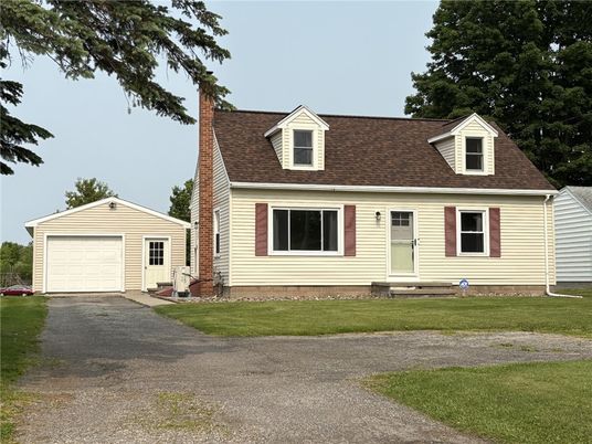 Attached, Detached Garage, Exterior, Facade, Cape Cod