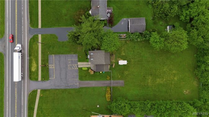 Exterior, Drone