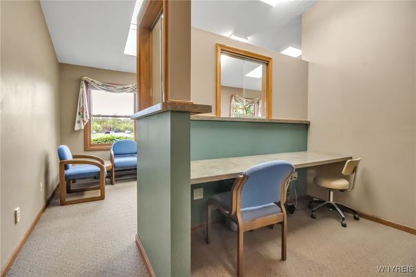 Home Office, Interior