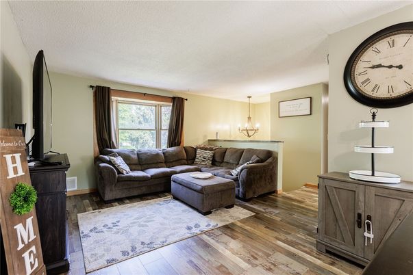 Interior, Living room, Pendant Lights, Wood Texture Flooring