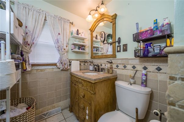 Bathroom, Interior