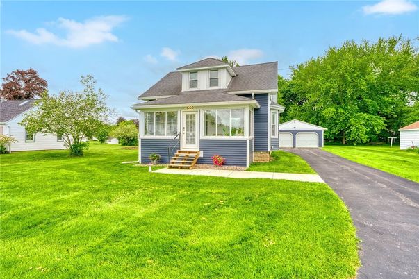 Backyard, Detached Garage, Exterior, Facade, American Foursquare