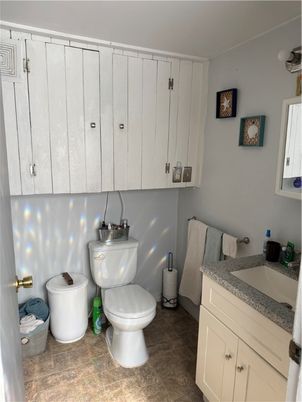 Bathroom, Interior