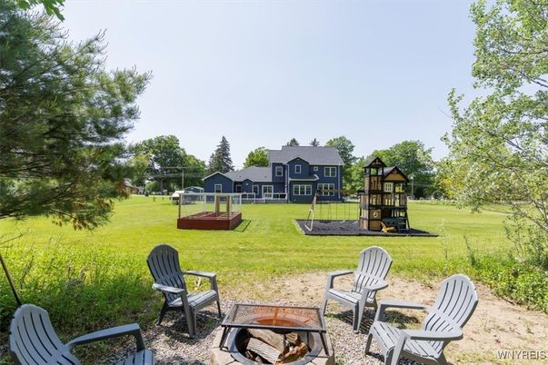 Backyard, Exterior, Playground