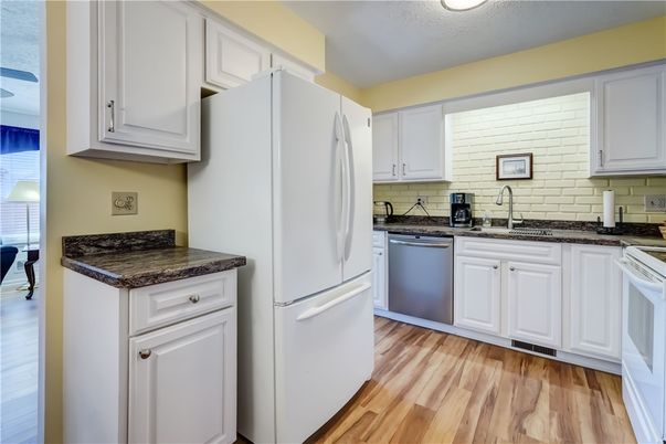 Interior, Kitchen, Wood Texture Flooring