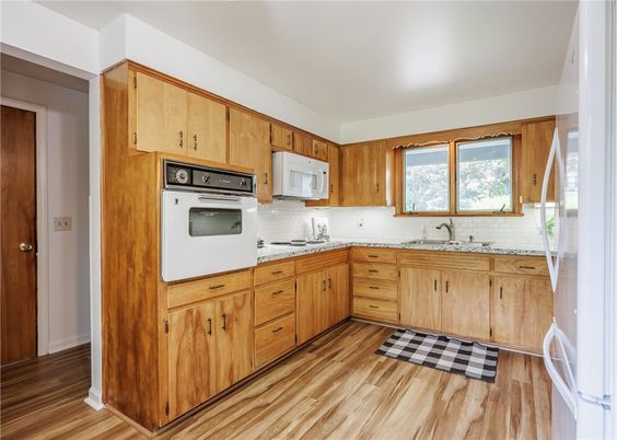 Interior, Kitchen, Wood Texture Flooring
