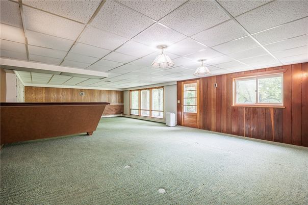 Chandelier, Empty room, Interior, Wooden Walls