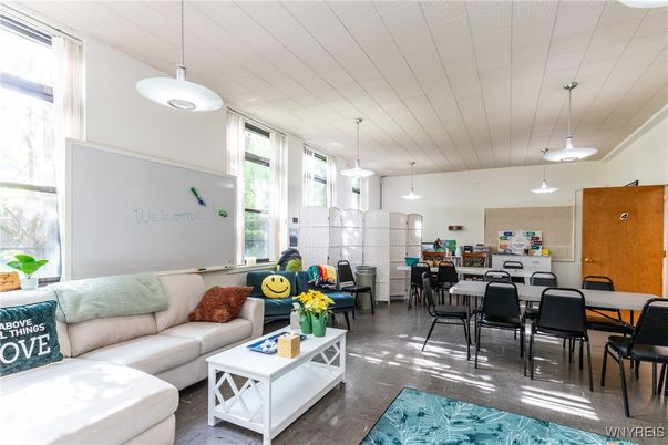 Dining room, Interior, Living room, Pendant Lights