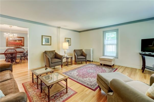 Chandelier, Dining room, Interior, Living room, Wood Texture Flooring