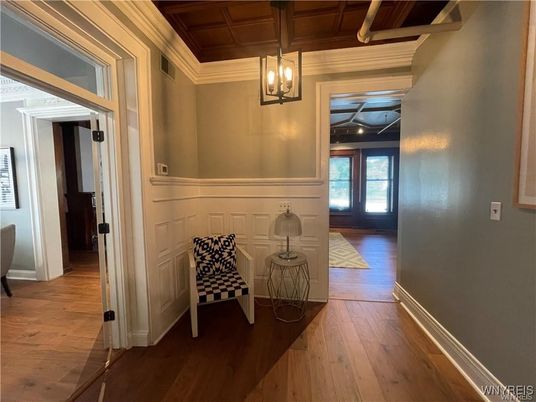 Interior, Pendant Lights, Wooden Beams, Wooden Ceilings, Wood Texture Flooring