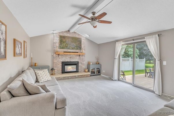 Fireplace, Interior, Living room