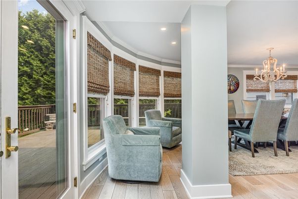 Chandelier, Dining room, Interior, Recessed Lighting, Wood Texture Flooring