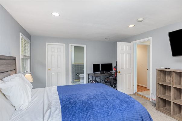 Bedroom, Home Office, Interior, Recessed Lighting