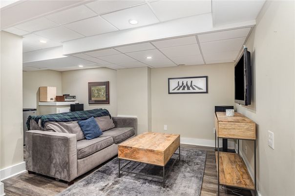 Interior, Living room, Recessed Lighting, Wood Texture Flooring
