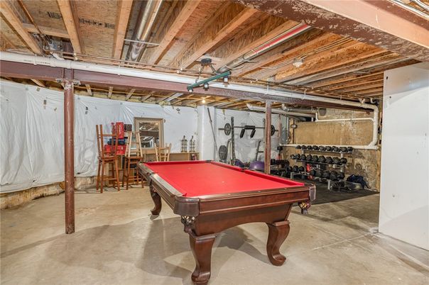 Billiard Table, Game Room, Interior, Wooden Beams