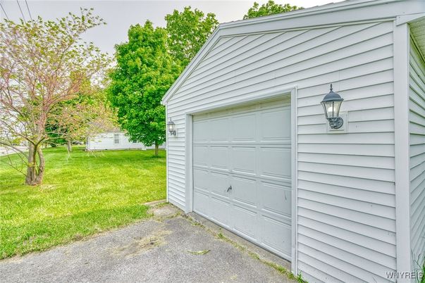 Backyard, Detached Garage, Exterior