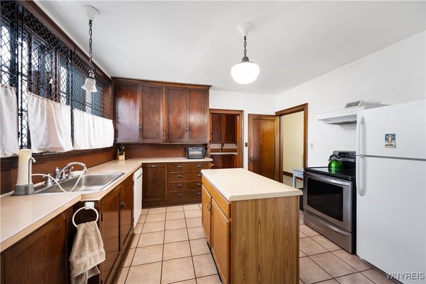 Interior, Kitchen, Pendant Lights