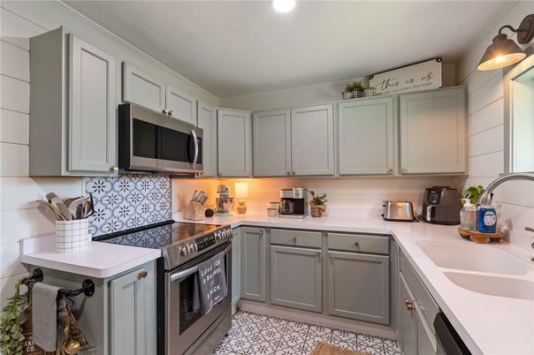 Interior, Kitchen, Recessed Lighting