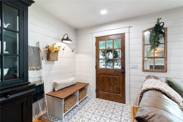 Interior, Recessed Lighting