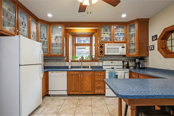 Interior, Kitchen, Recessed Lighting