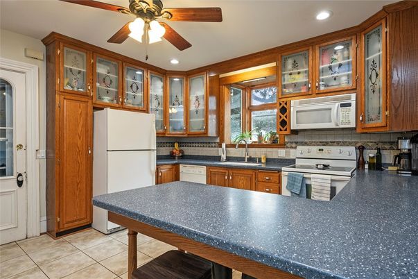 Interior, Kitchen, Recessed Lighting