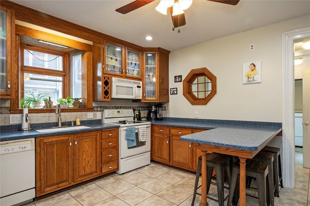 Interior, Kitchen, Recessed Lighting