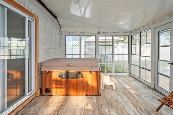 Hot Tub, Interior, Sun Room, Wood Texture Flooring