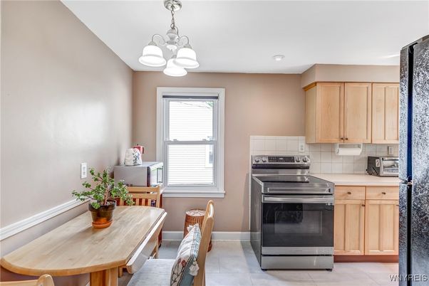 Dining room, Interior, Kitchen, Pendant Lights, Recessed Lighting