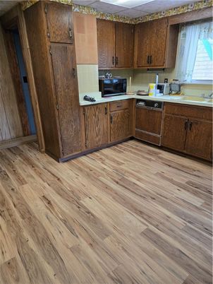 Interior, Kitchen, Wood Texture Flooring